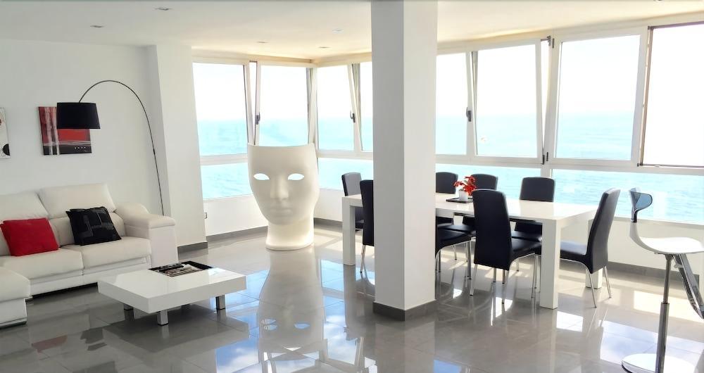 בנידורם The Mask Apartment Blueline מראה חיצוני תמונה